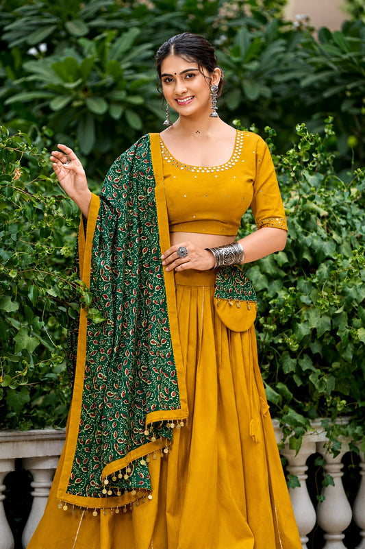 Mustard Sunshine Festive Lehenga Set with Waist Pouch & Green Dupatta 🌸