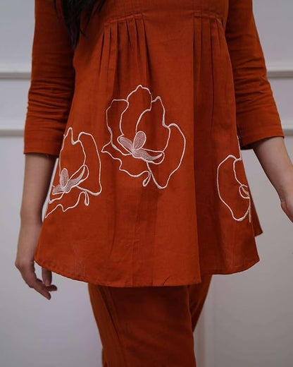LoomBella LifestyleWomen's Cotton Rose Printed Short Anarkali Kurta with Pant Cord Set