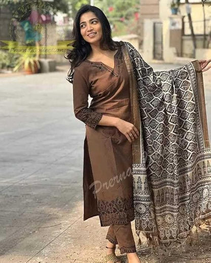 LoomBella Lifestyle Women Pure Cotton Embroidery Straight Kurti with Pant & Dupatta Set