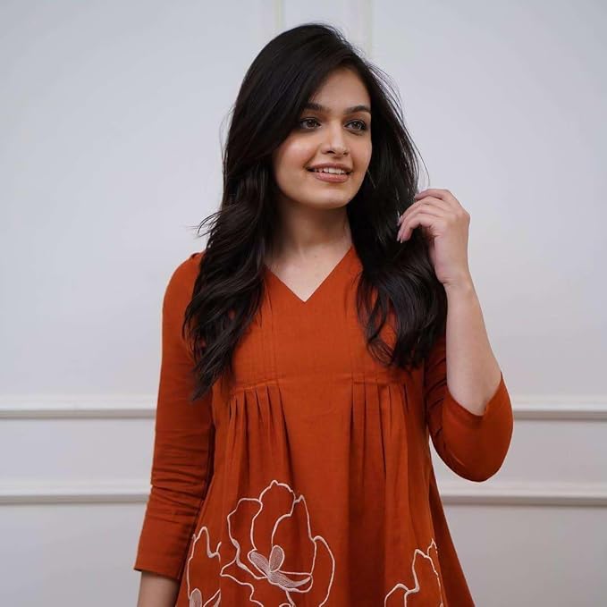 LoomBella LifestyleWomen's Cotton Rose Printed Short Anarkali Kurta with Pant Cord Set