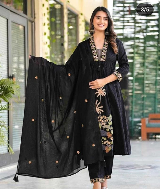 LoomBella LifestyleWomen's Cotton Embroidery Straight Kurti with Pant Set