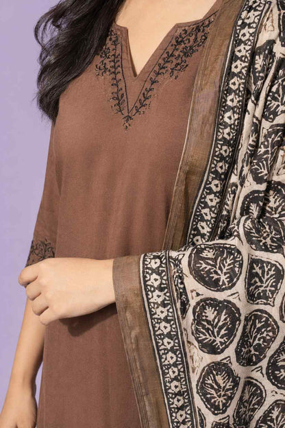 Fab Craft Studio Women Pure Cotton Embroidery Straight Kurti with Pant & Dupatta Set
