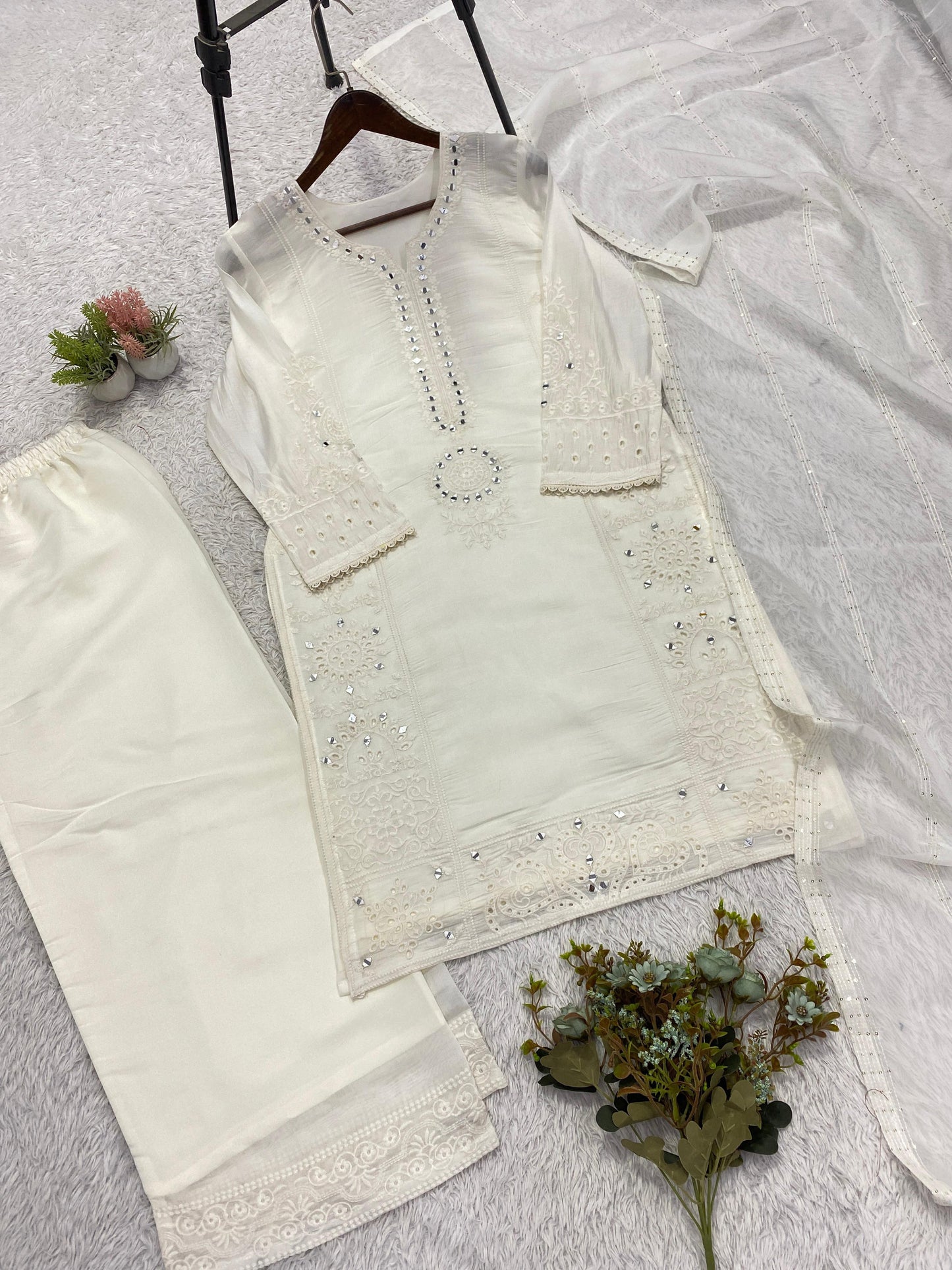 Mal Chanderi Hand Mirror Embroidered Suit Set with Palazzo & Organza Dupatta