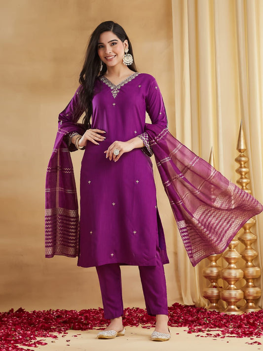 Elegant Purple Embroidered Straight Kurta Pant Set with Jacquard Dupatta