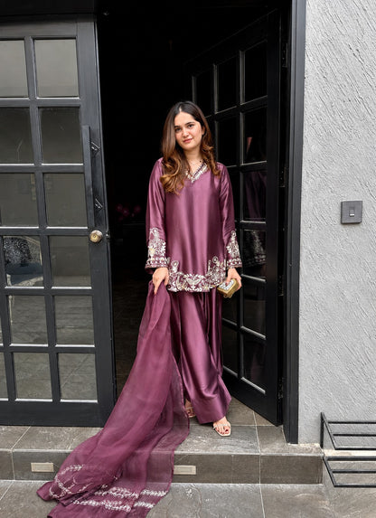 Premium Silk Blend Embroidered Ethnic Suit Set with Loose Pants and Dupatta